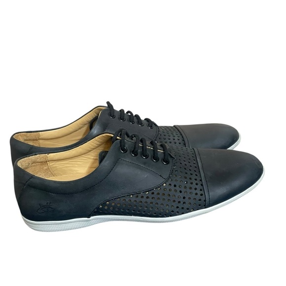 JOHN FLUEVOG soft black color
PERFORATED DERBY SNEAKER size 10 - Picture 3 of 14